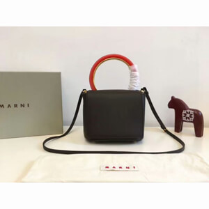 2018-19AW新作 MARNI マルニスーパーコピー パニエレザーショルダーバッグ