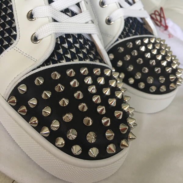 新作 CHRISTIAN LOUBOUTIN クリスチャンルブタンスーパーコピー★ LOU SPIKES ORLATO ★ グリッター スニーカー 3170139BKD6【スーパーコピーN級品】