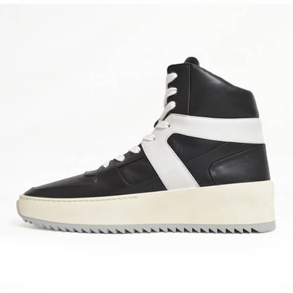 【Fear of God】BASKETBALL SNEAKER イタリアPOP-UP限定