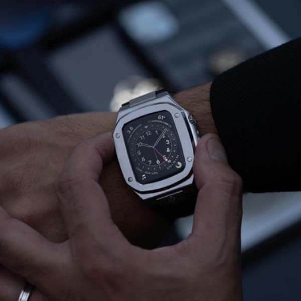 大人気ゴールデンコンセプト 偽物 Apple Watch Case - CL44 - Silver 4色