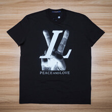 国内入手困難 ルイヴィトン スーパーコピー PEACE AND LOVE Tシャツ