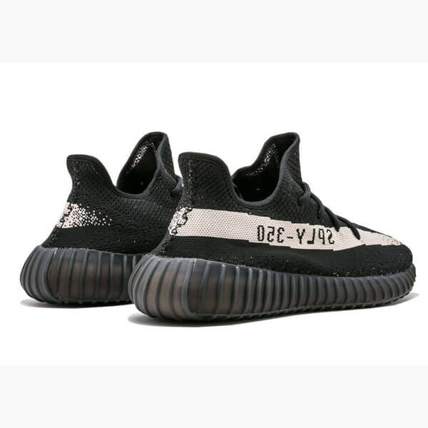 アディダスイージー Yeezy Boost 350 V2コピー Core Black White BY1604